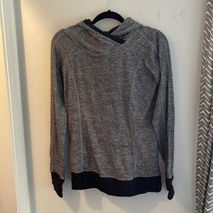 Gently used lululemon pull over